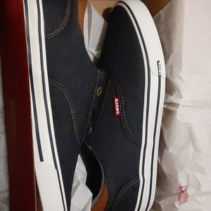 Levis Shoes